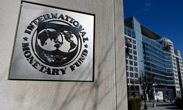 国际货币基金组织董事会将于今日开会，决定30亿美元的贷款协议