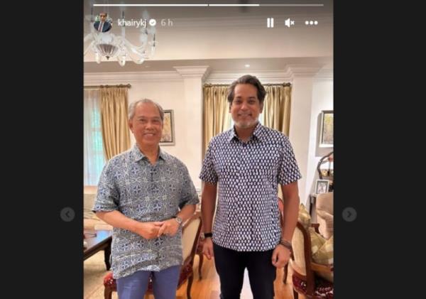 Khairy shares photo of meeting with Muhyiddin on Instagram 