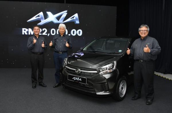 The new Axia E is currently the cheapest car in Malaysia priced at RM22,000 (without insurance). — SoyaCincau pic