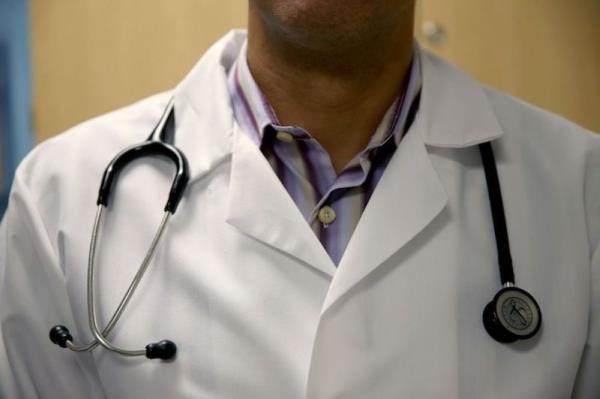 Indo<em></em>nesian doctors, nurses protest proposed changes to healthcare laws