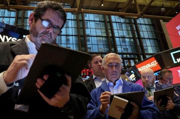 Wall Street Week Ahead ― Investor scepticism turns to optimism as US stock rally rolls on