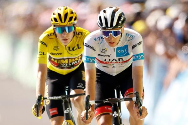 Vingegaard v Pogacar duel headlines Tour de France