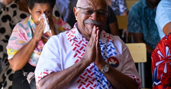 Sitiveni Rabuka被立法者选为斐济总理