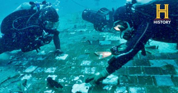潜水员发现了被摧毁的挑战者号航天飞机的残骸，美国宇航局说