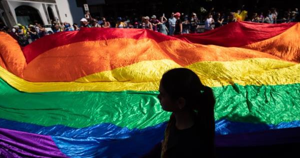 渥太华将帮助安置600名LGBTQ阿富汗人到加拿大-难民群体