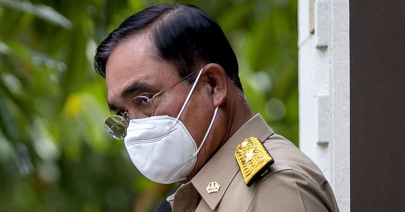 泰国法院暂停总理巴育的职务